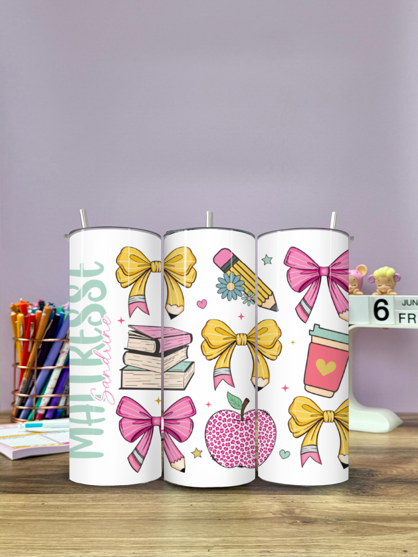 Mug Isotherme 591ml avec Couvercle et Paille - MaĂźtresse Charms - Personnalisable