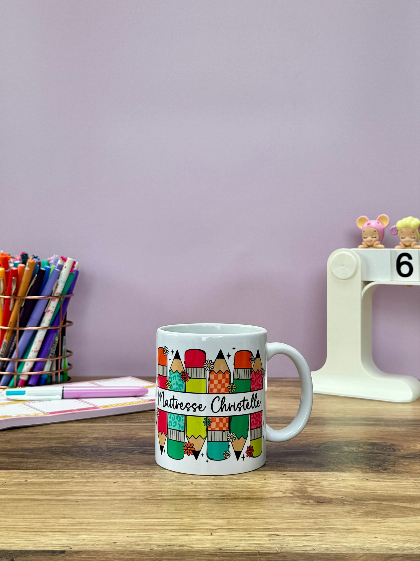 Tasse Céramique 330 ml - Maîtresse Aux Crayons - Personnalisable