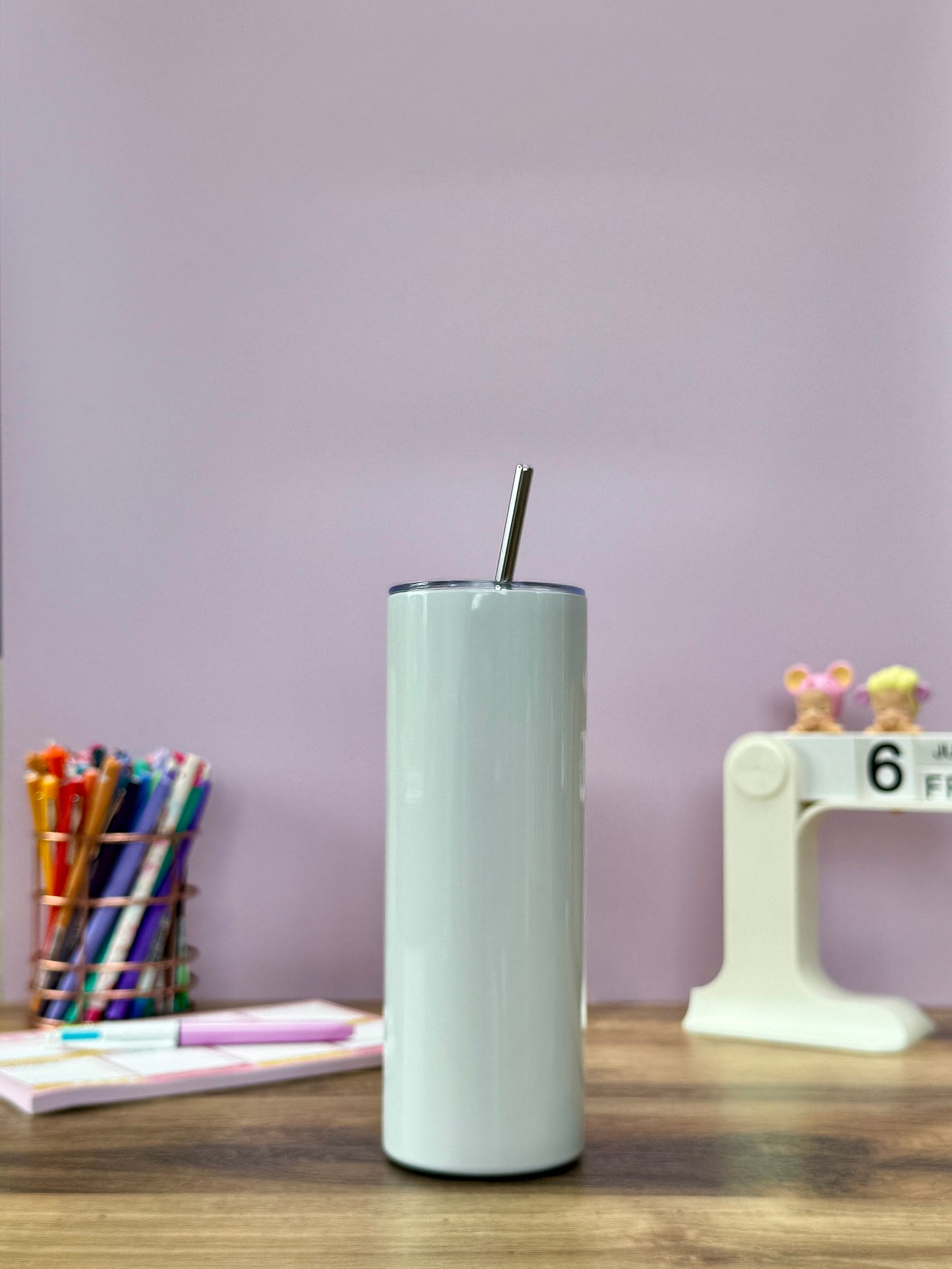 Mug Isotherme 591ml avec Couvercle et Paille - MaĂźtresse Color - Personnalisable