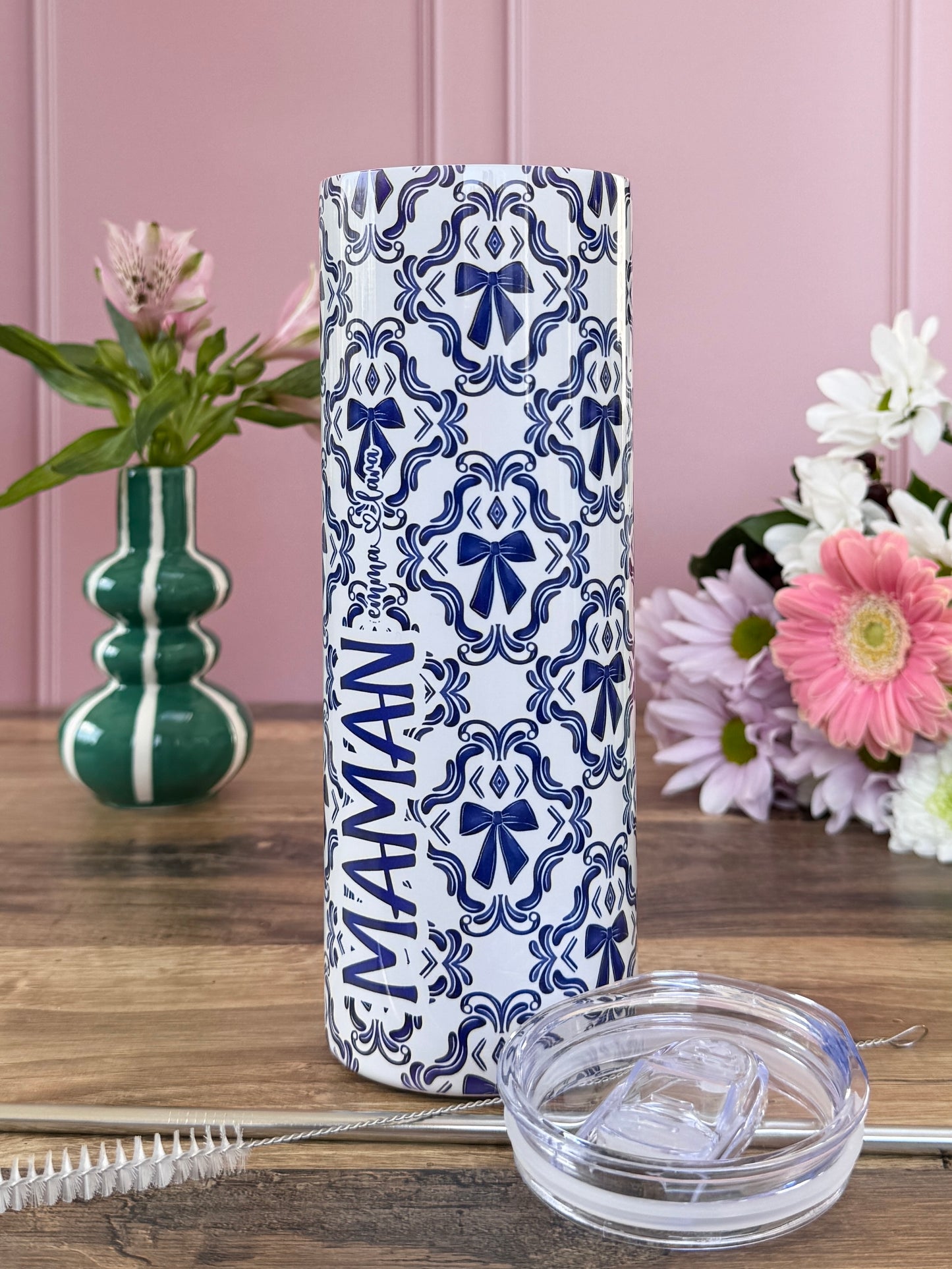 Mug Isotherme 591ml avec Couvercle et Paille - Maman - Noeuds Bleus - Personnalisable