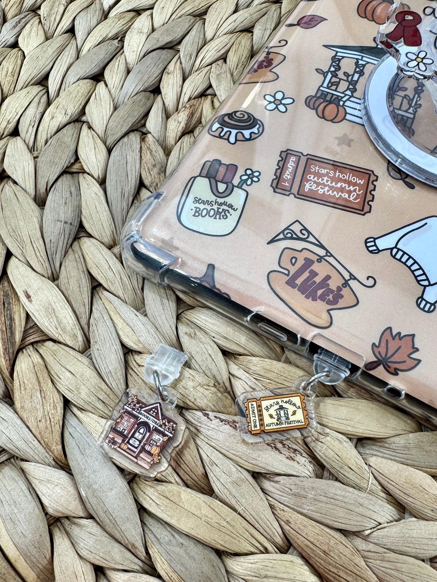 Kindle Charm - Fall Bookstore