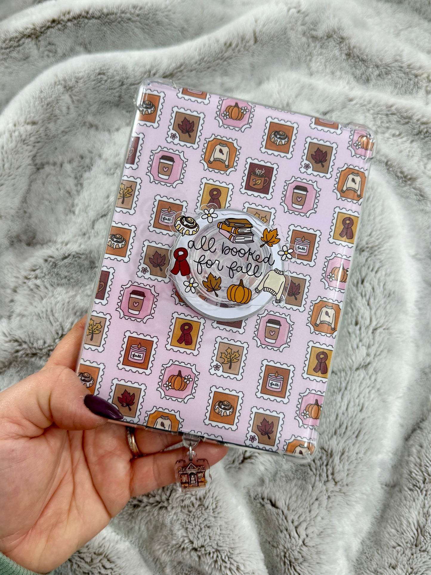 Kindle Grip - Booked For Fall