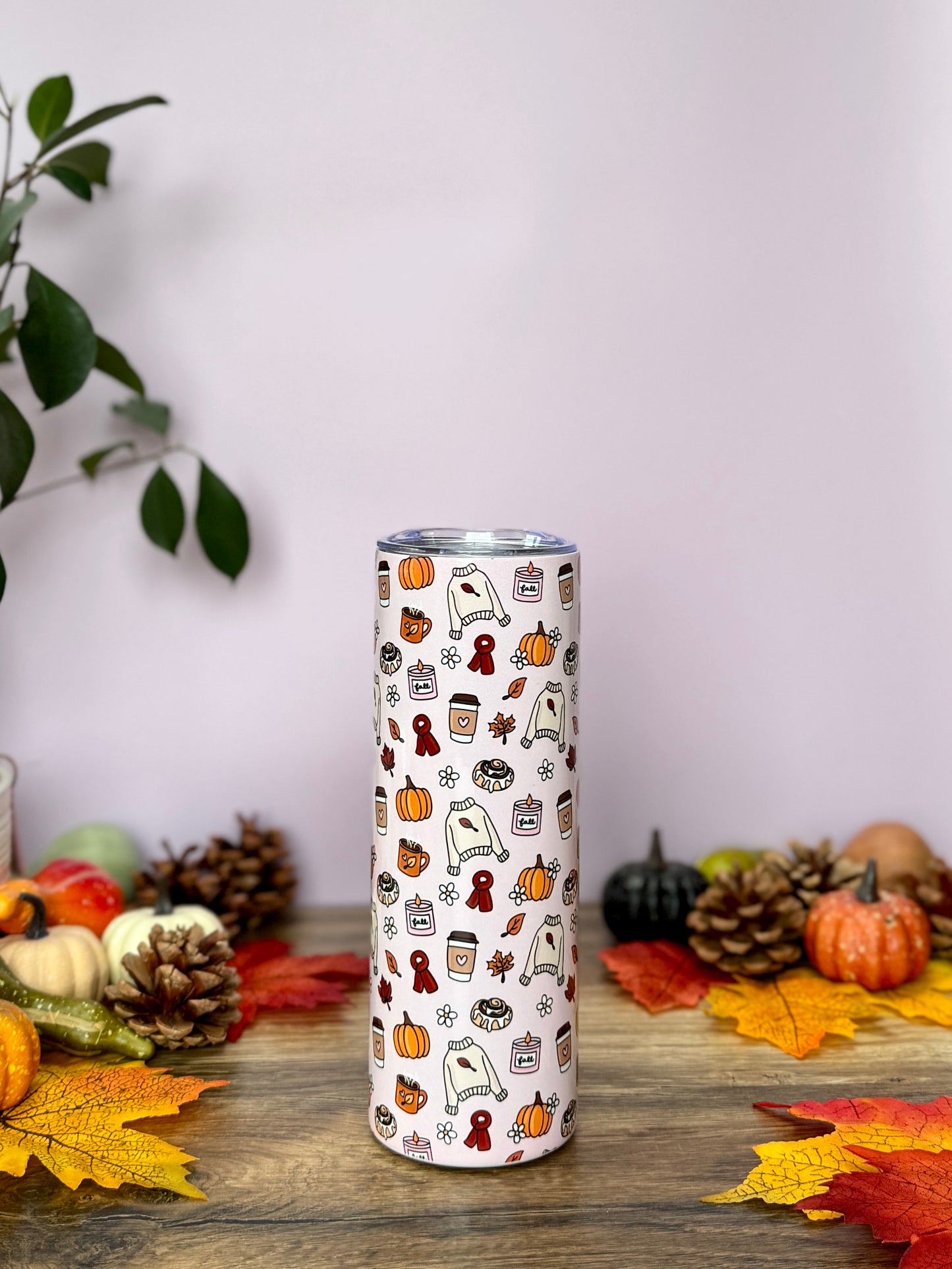 Tumbler Isotherme 591ml avec Couvercle et Paille - Cozy Girl D'Automne