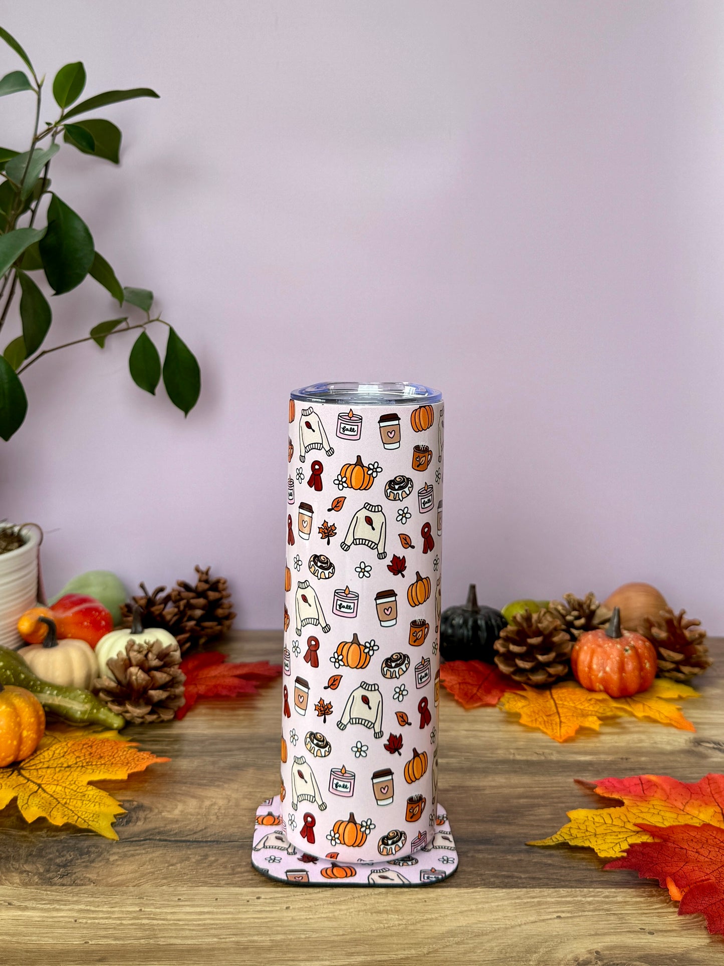Tumbler Isotherme 591ml avec Couvercle et Paille - Cozy Girl D'Automne