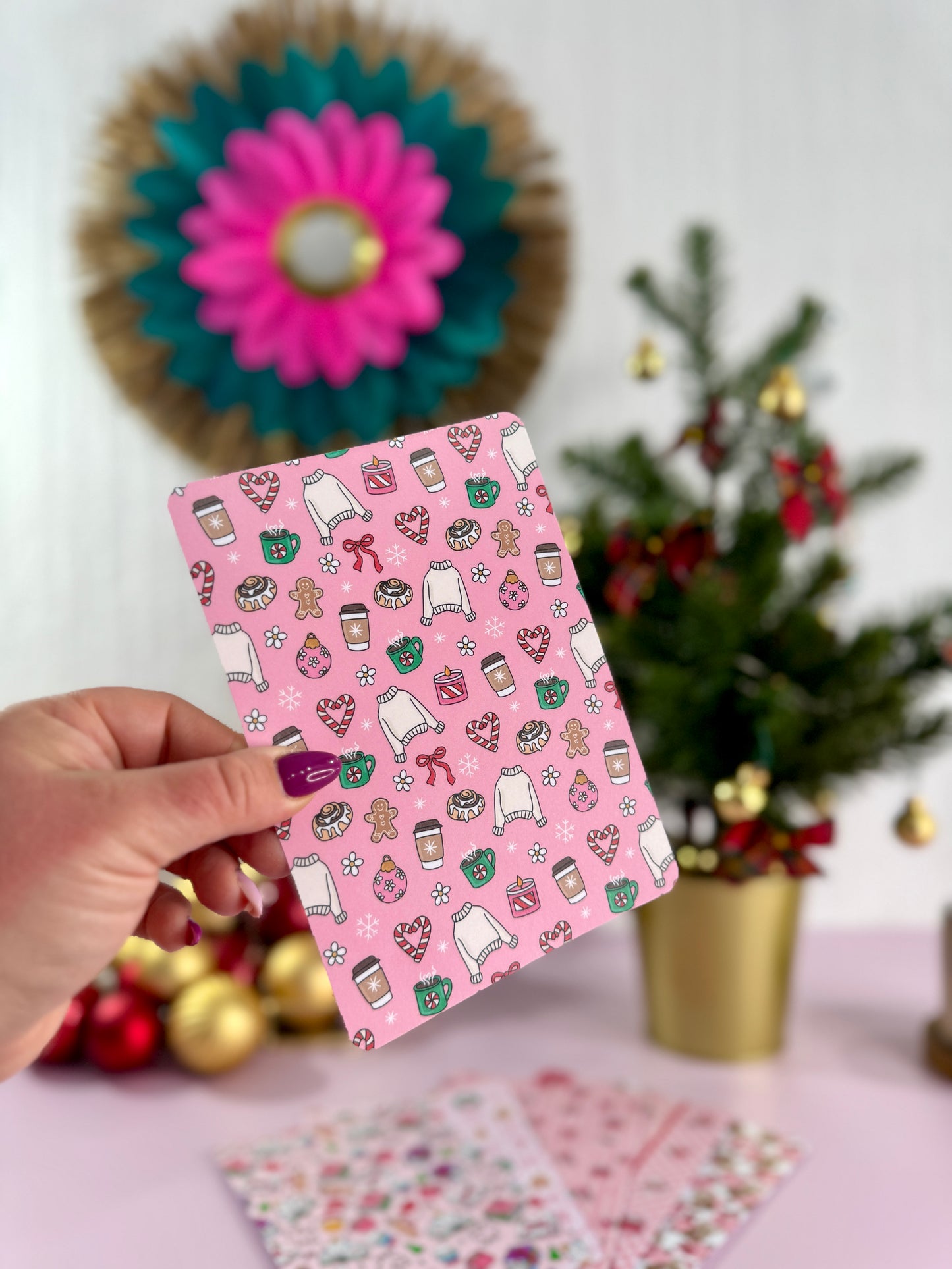 Insert Kindle - Christmas Girly