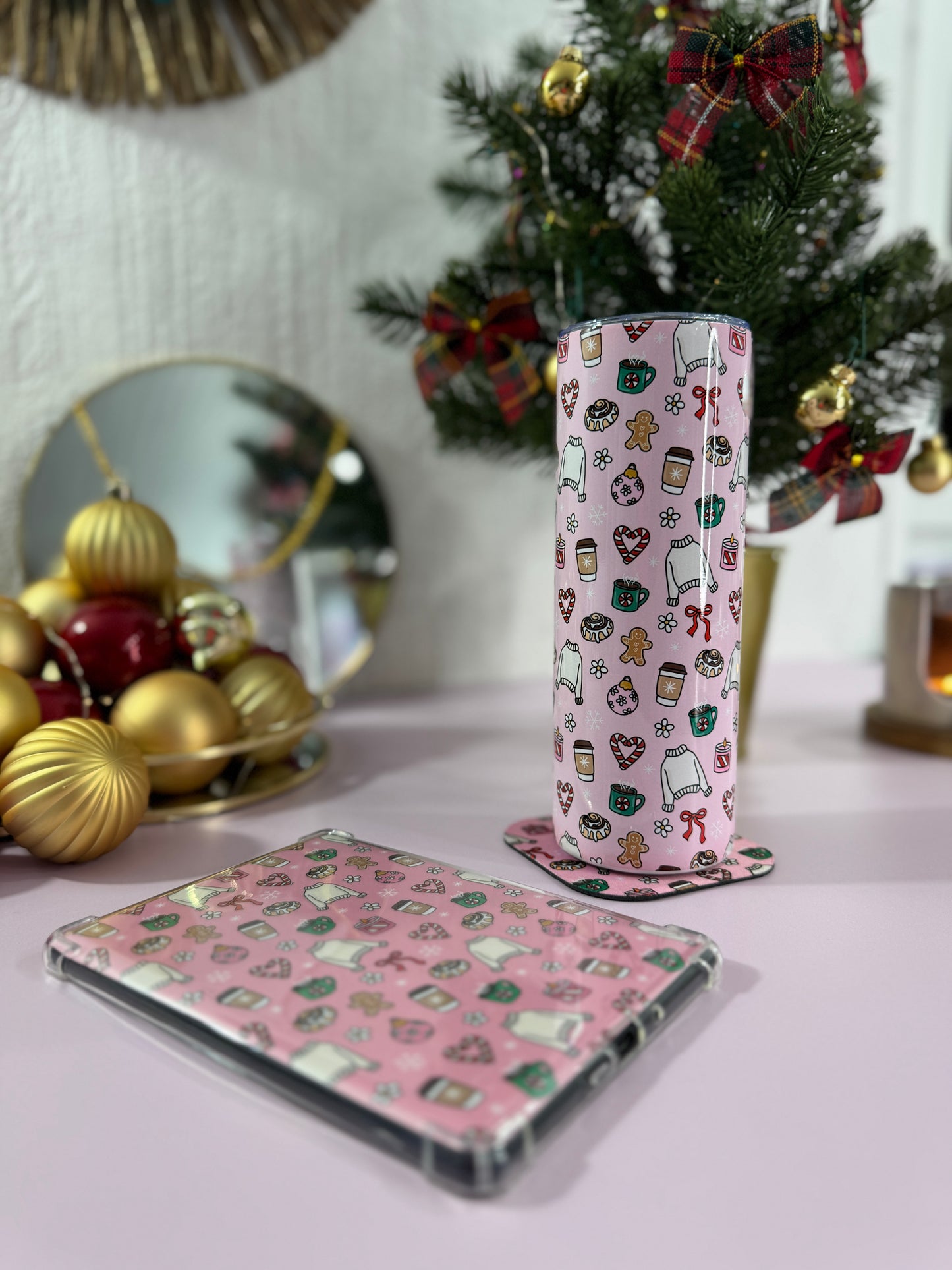 Mug Isotherme 591ml avec Couvercle et Paille - Christmas Girly