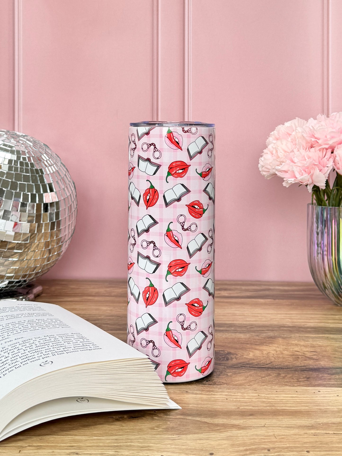 Tumbler Isotherme 591ml avec Couvercle et Paille - Spicy Reader